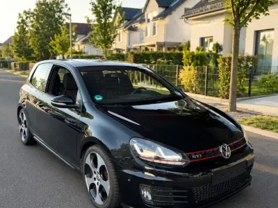 Gebraucht VW Golf Edition 211 PS (155 kW) 2009 Coupé