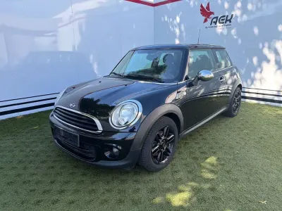 Gebraucht Mini ONE 75 PS (55 kW) 2014 Schwarz Kleinwagen