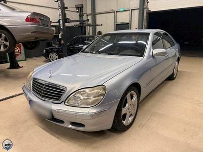 Gebraucht Mercedes S500 306 PS (225 kW) 2001 Blau Limousine