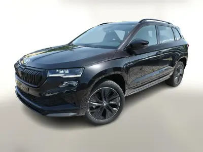 Neu Skoda Karoq SportLine 150 PS (110 kW) 2026 Blackmagic perleffekt SUV