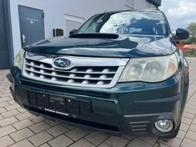 Occasion Subaru Forester Active 147 ch (108 kW) 2011 Vert SUV