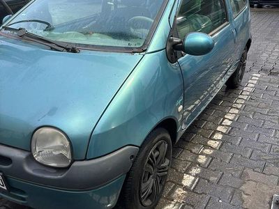 Usata Renault Twingo 75 CV (55 kW) 2004 Verde Utilitaria