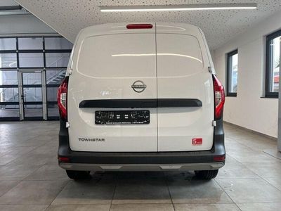 Nouă Nissan Townstar N-Connecta 131 CP (96 kW) 2026 Alb Van