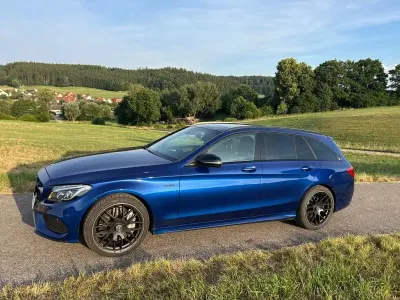 Gebraucht Mercedes C43 AMG AMG 367 PS (269 kW) 2017 Blau Limousine