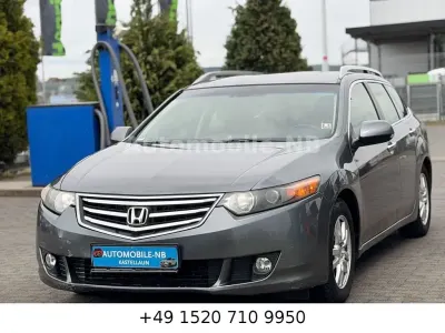 Gebraucht Honda Accord Elegance 150 PS (110 kW) 2011 Grau Kombi