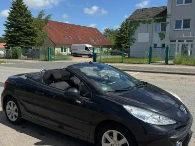 Gebraucht Peugeot 207 CC Sport 120 PS (88 kW) 2006 Schwarz Cabrio