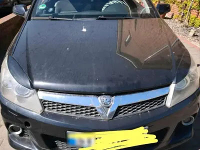 Gebraucht Opel Astra 2005 Schwarz Coupé