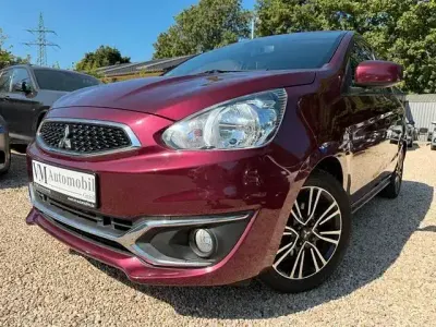 Gebraucht Mitsubishi Space Star Diamant Edition 80 PS (58 kW) 2017 Rot Kleinwagen