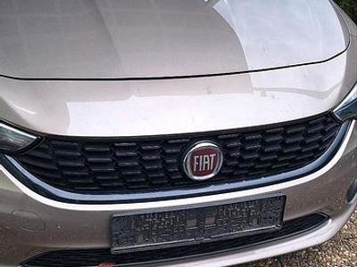 Gebraucht Fiat Tipo Pop 95 PS (69 kW) 2020 Beige Coupé