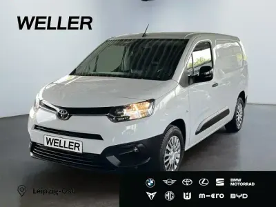 Usata Toyota Proace City City 131 CV (96 kW) 2023 Bianco Monovolume