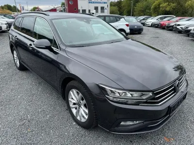 Gebraucht VW Passat Business 150 PS (110 kW) 2024 Grau Kombi