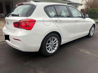 Second-hand BMW 116 Sport Line 109 CP (80 kW) 2015 Alb Hatchback