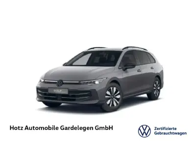 Gebraucht VW Golf VIII Goal 150 PS (110 kW) 2025 Mondsteingrau Kombi