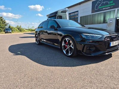 Second-hand Audi RS4 Competition 450 CP (330 kW) 2023 Negru Break