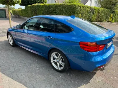 Gebraucht BMW 325 Sport Line 218 PS (160 kW) 2014 Blau Limousine