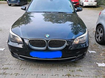 BMW 525