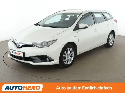 Gebraucht Toyota Auris Touring Sports Edition-S 136 PS (100 kW) 2016 Weiß Kombi