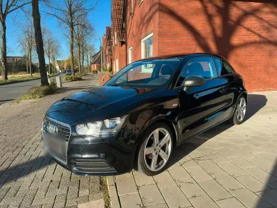 Gebraucht Audi A1 S-Line 86 PS (63 kW) 2011 Schwarz Kleinwagen