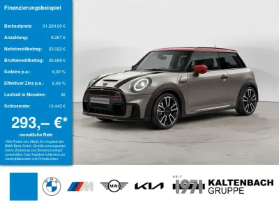 Gebraucht Mini John Cooper Works 231 PS (169 kW) 2023 Roof top grey Kleinwagen