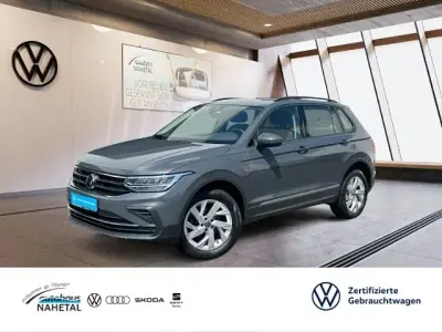 Gebraucht VW Tiguan Business 150 PS (110 kW) 2022 Grau SUV