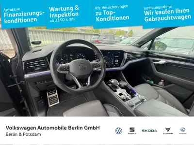 Gebraucht VW Touareg R-line 286 PS (210 kW) 2024 Grau SUV
