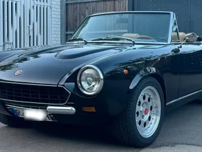 Gebraucht Fiat 124 Spider 88 PS (64 kW) 1980 Schwarz Cabrio