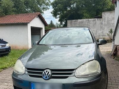 VW Golf V