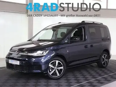 Gebraucht VW Caddy Goal 150 PS (110 kW) 2025 Blau Van / Kleinbus