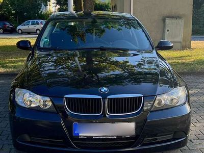 gebraucht BMW 320 320 i Aut.