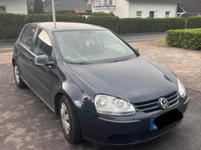 Gebraucht VW Golf V 75 PS (55 kW) 2005 Grau Kleinwagen
