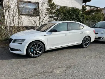 Usata Skoda Superb SportLine 190 CV (139 kW) 2017 Bianco Berlina