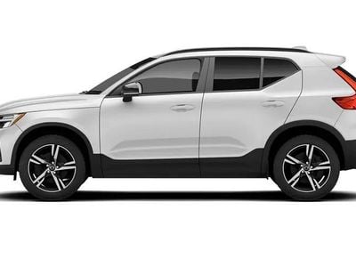 Nouă Volvo XC40 Plus 197 CP (144 kW) 2026 Albastru SUV
