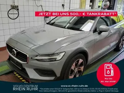 Gebraucht Volvo V60 CC 145 PS (106 kW) 2024 Kombi