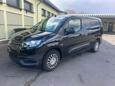 Gebraucht Toyota Proace City City 102 PS (75 kW) 2023 Schwarz Van / Kleinbus