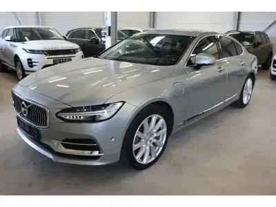 Usata Volvo S90 Inscription 408 CV (300 kW) 2018 Argento Berlina