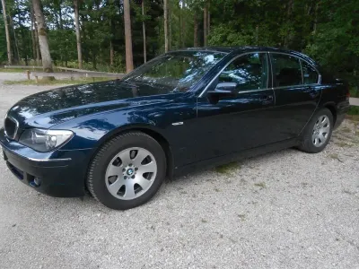 Gebraucht BMW 740 306 PS (225 kW) 2007 Blau Limousine