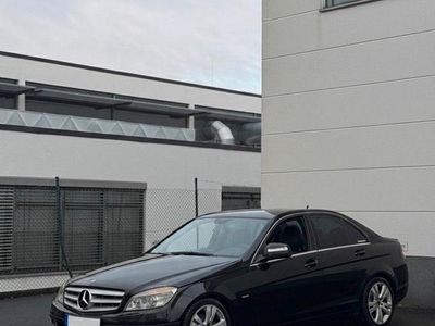 Schwarz Gebraucht 2007 Mercedes C200 Avantgarde Limousine | 6.000 €