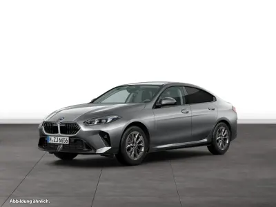 Gebraucht BMW 220 156 PS (114 kW) 2025 Skyscraper grau metallic Coupé