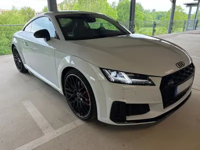Używany Audi TTS Sport 306 KM (225 kW) 2019 Biały Coupe