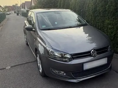 Gebraucht VW Polo Match 70 PS (51 kW) 2012 Grau Kleinwagen