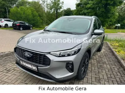 Gebraucht Ford Kuga Titanium 186 PS (136 kW) 2024 Grau SUV