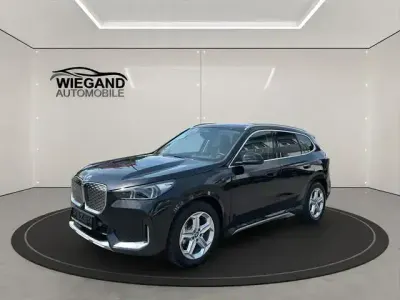 Gebraucht BMW iX1 xLine 230 kW (313 PS) 2024 Schwarz SUV