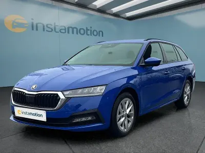 Używany Skoda Octavia 204 KM (150 kW) 2023 Niebieski Kombi