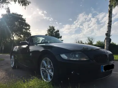 Gebraucht BMW Z4 170 PS (125 kW) 2005 Schwarz Cabrio