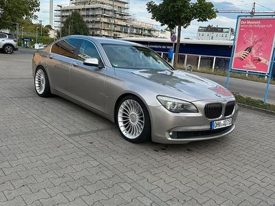 BMW 730