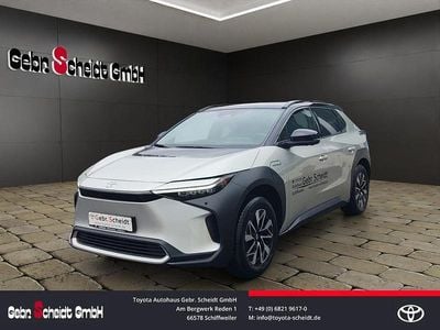 Gebraucht Toyota bZ4X 150 kW (204 PS) 2023 Silber SUV