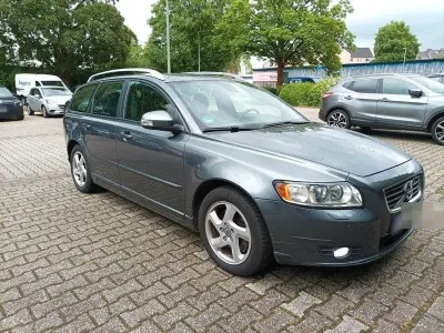 Gebraucht Volvo V50 150 PS (110 kW) 2012 Grau Kombi