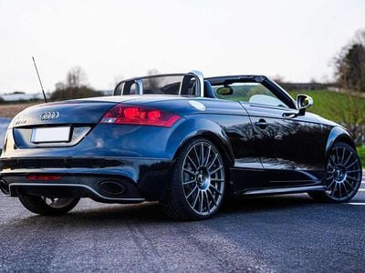 Second-hand Audi TT Roadster Performance 340 CP (250 kW) 2011 Negru Cabrio