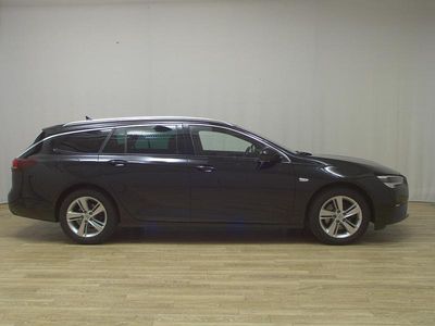 Begagnad Opel Insignia Business 122 HK (89 kW) 2023 Svart Kombi