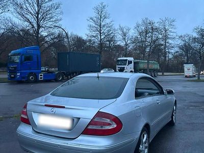 Gebraucht Mercedes CLK320 218 PS (160 kW) 2002 Silber Coupé